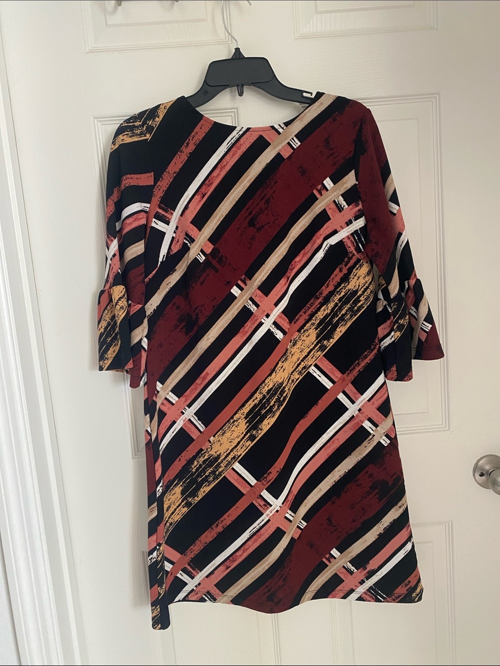 Women's Medium Printed Shift Dress in Burgundy and Black by Violet B.